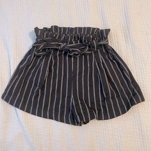 Black and white Paper Bag shorts